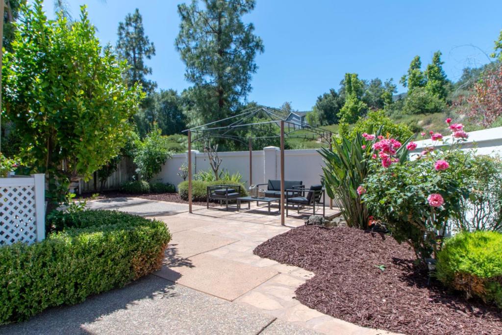 1141 Pheasant Hill Way Property Photo 34