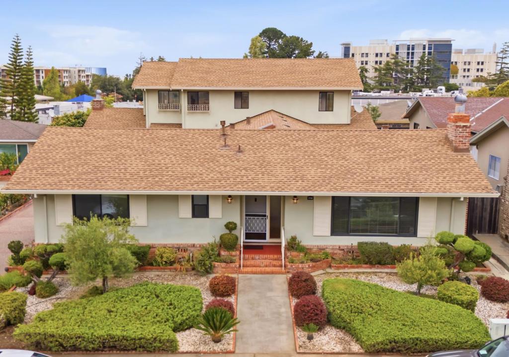 Sequoia Avenue Property Photo 1