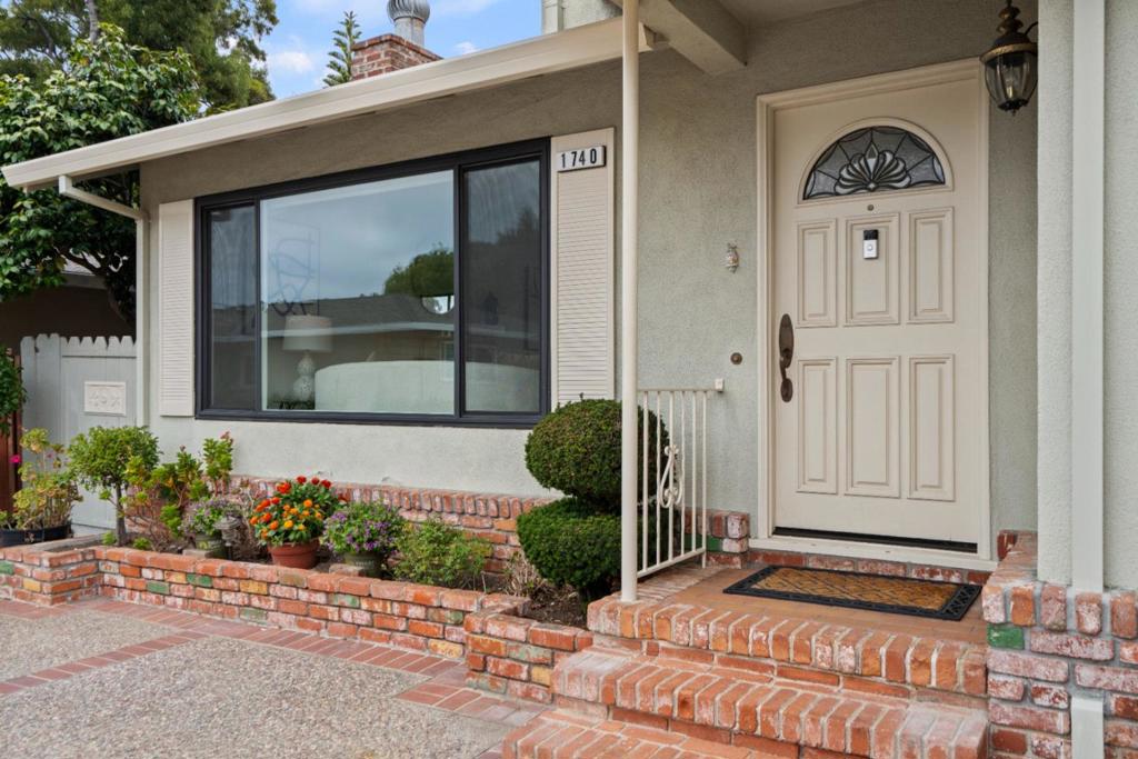 Sequoia Avenue Property Photo 2