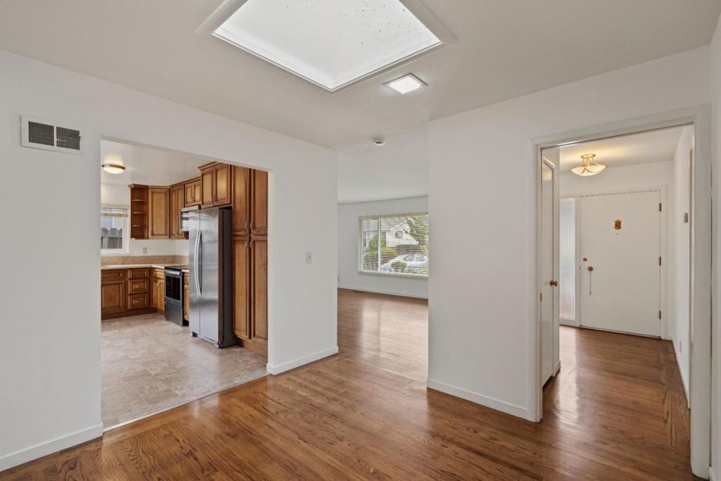 Sequoia Avenue Property Photo 20
