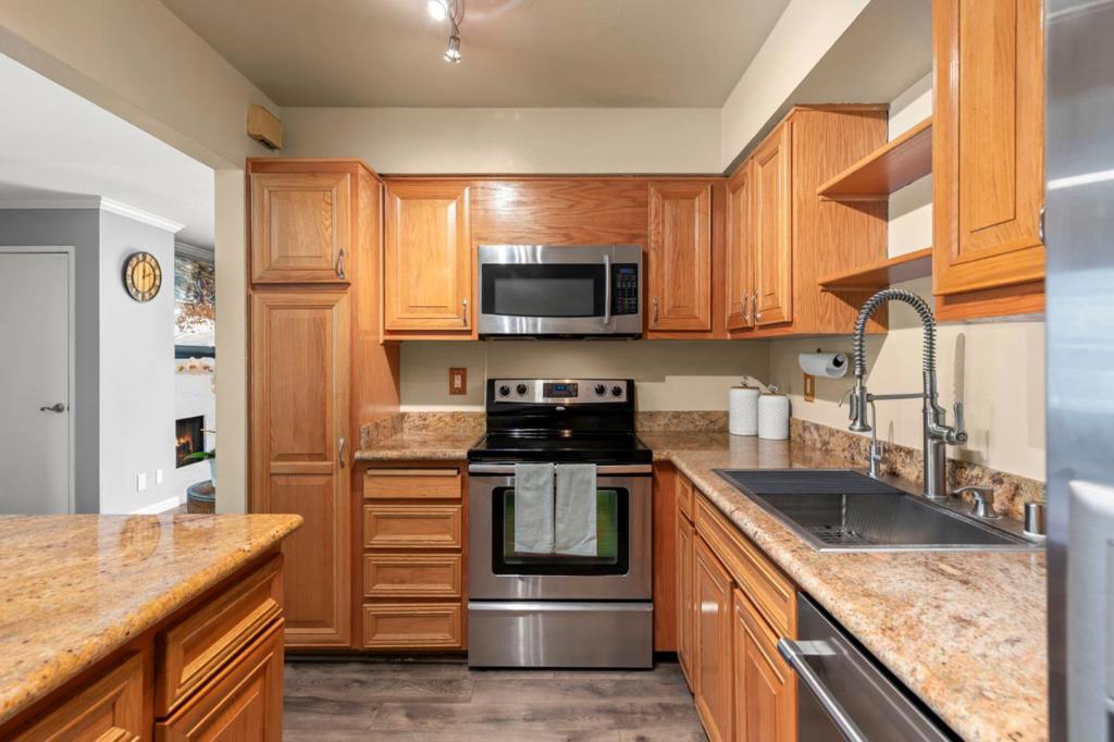 5516 Sean Circle 44 Property Photo 15