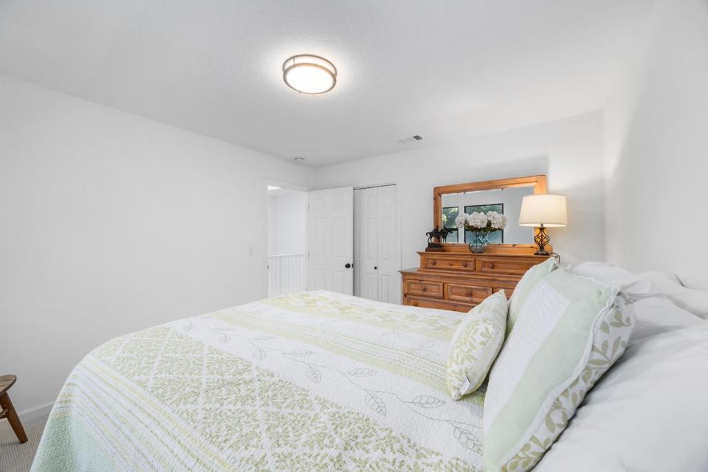 25970 Mar Vista Court Property Photo 29