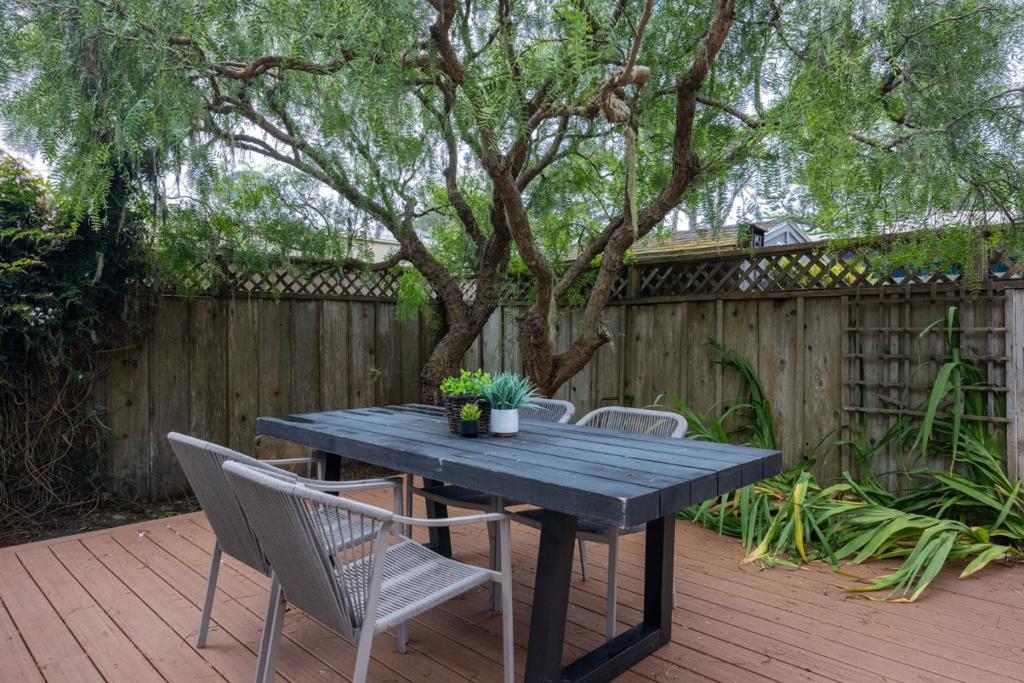 551 4th Street Property Photo 40
