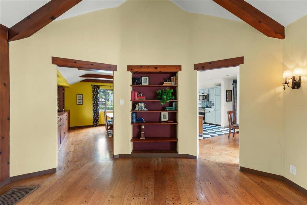 1198 Britton Avenue Property Photo 8