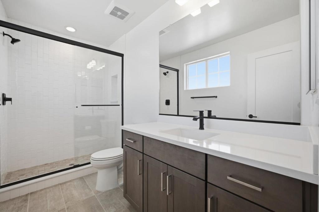 3233 Delta Coves Drive Property Photo 63
