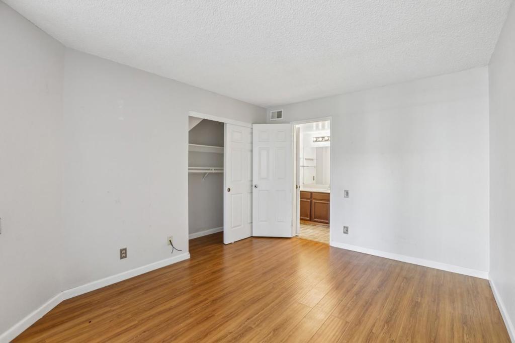 2843 Buena Knoll Court Property Photo 19