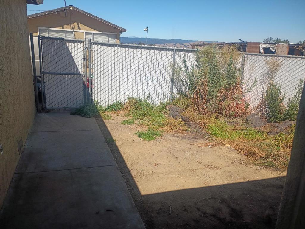 9775 New Avenue Property Photo 15
