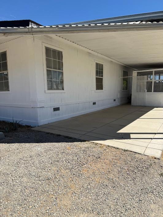 488 E Childs Avenue Property Photo 17