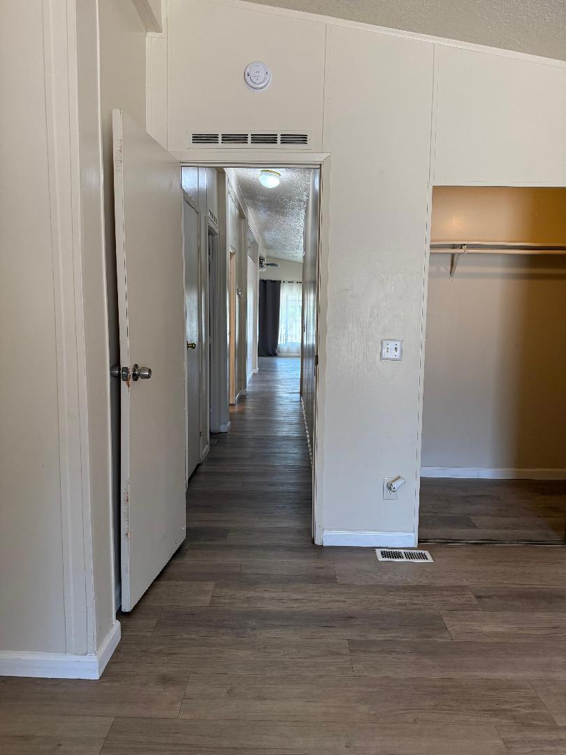 488 E Childs Avenue Property Photo 28