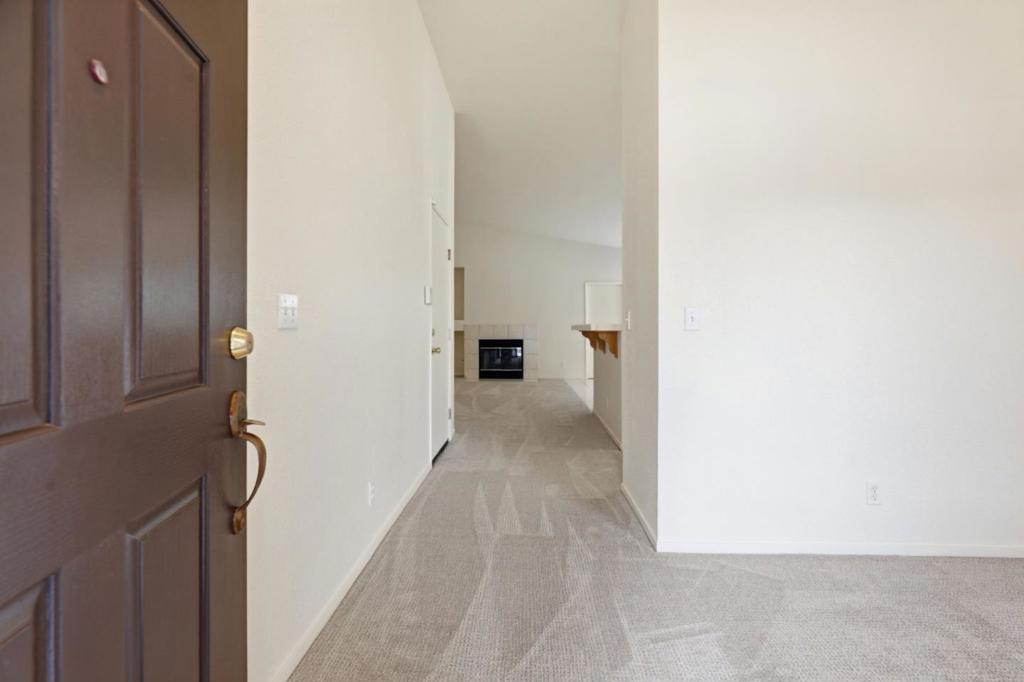 2500 Sadies Drive Property Photo 5