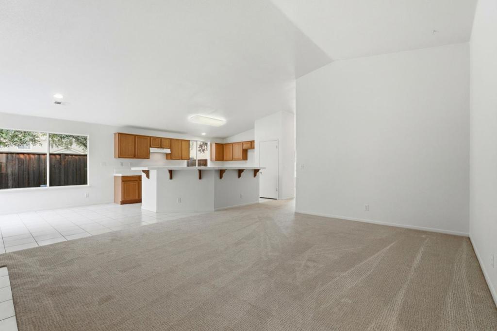 2500 Sadies Drive Property Photo 18