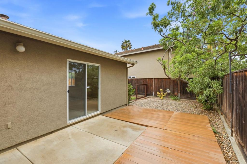 2500 Sadies Drive Property Photo 34
