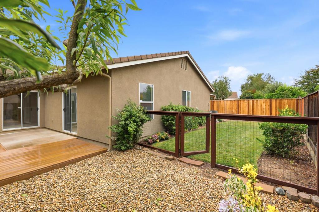 2500 Sadies Drive Property Photo 35