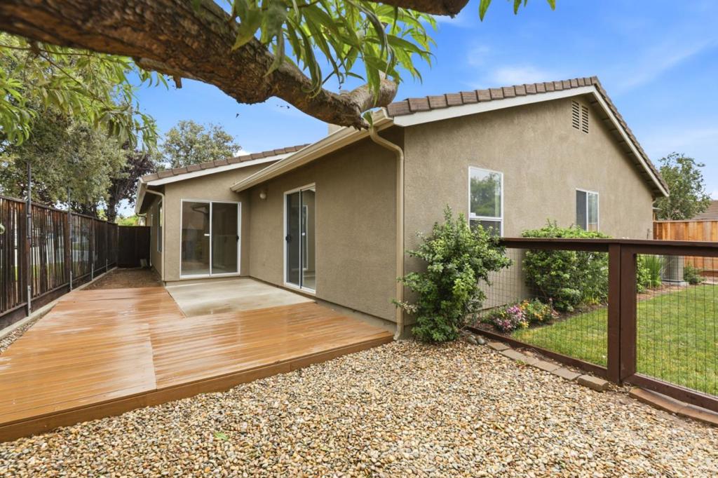 2500 Sadies Drive Property Photo 36