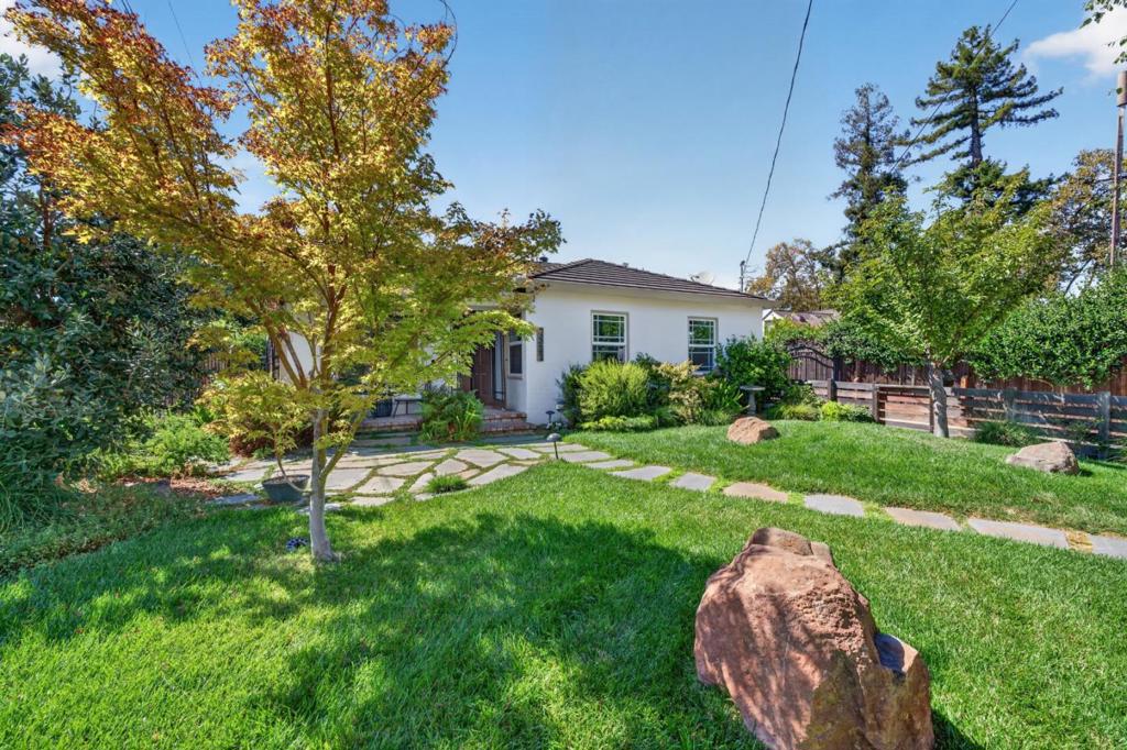 1721 Alberta Avenue Property Photo 35