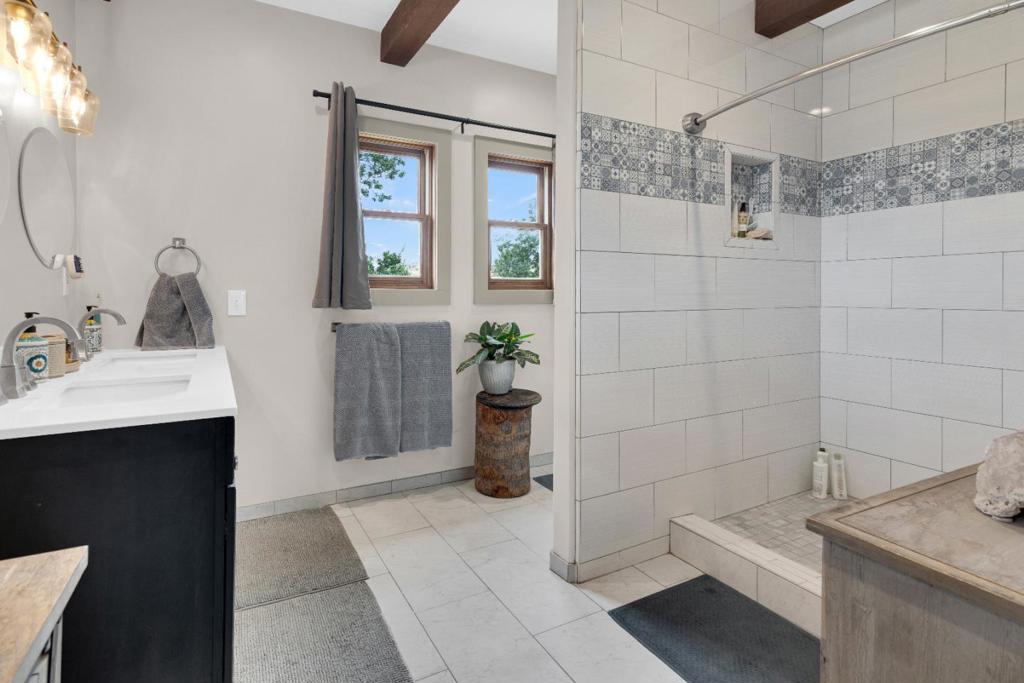 65401 Cross Road Property Photo 41