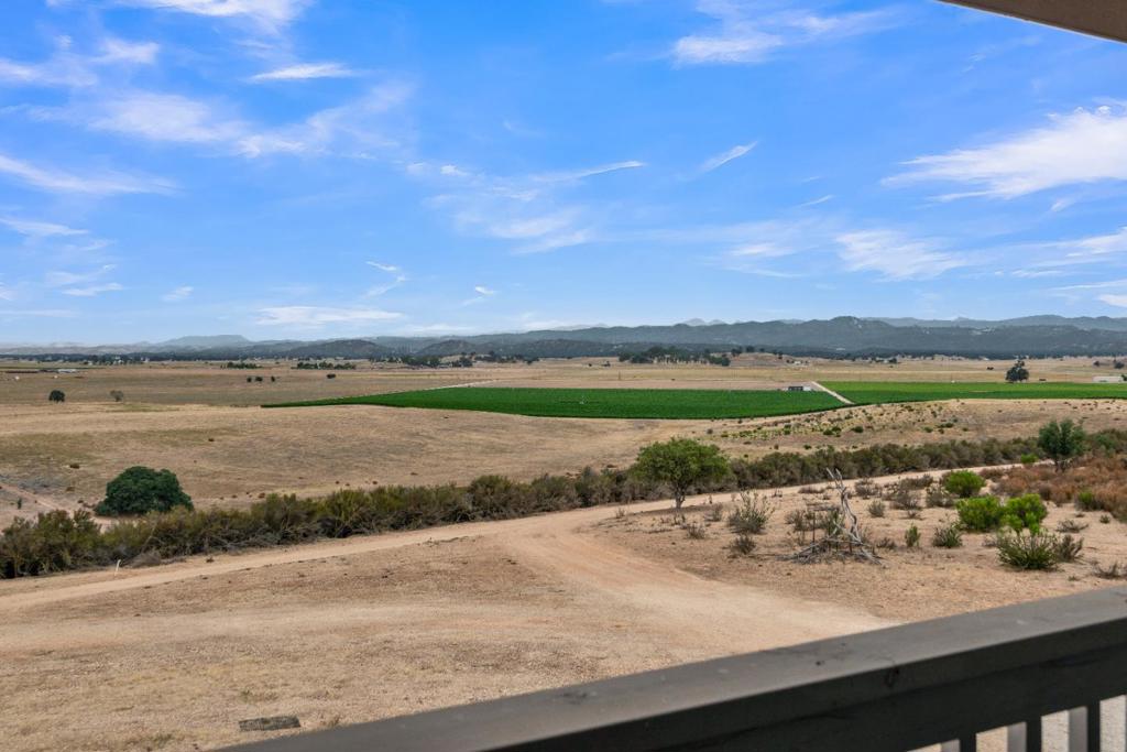 65401 Cross Road Property Photo 46
