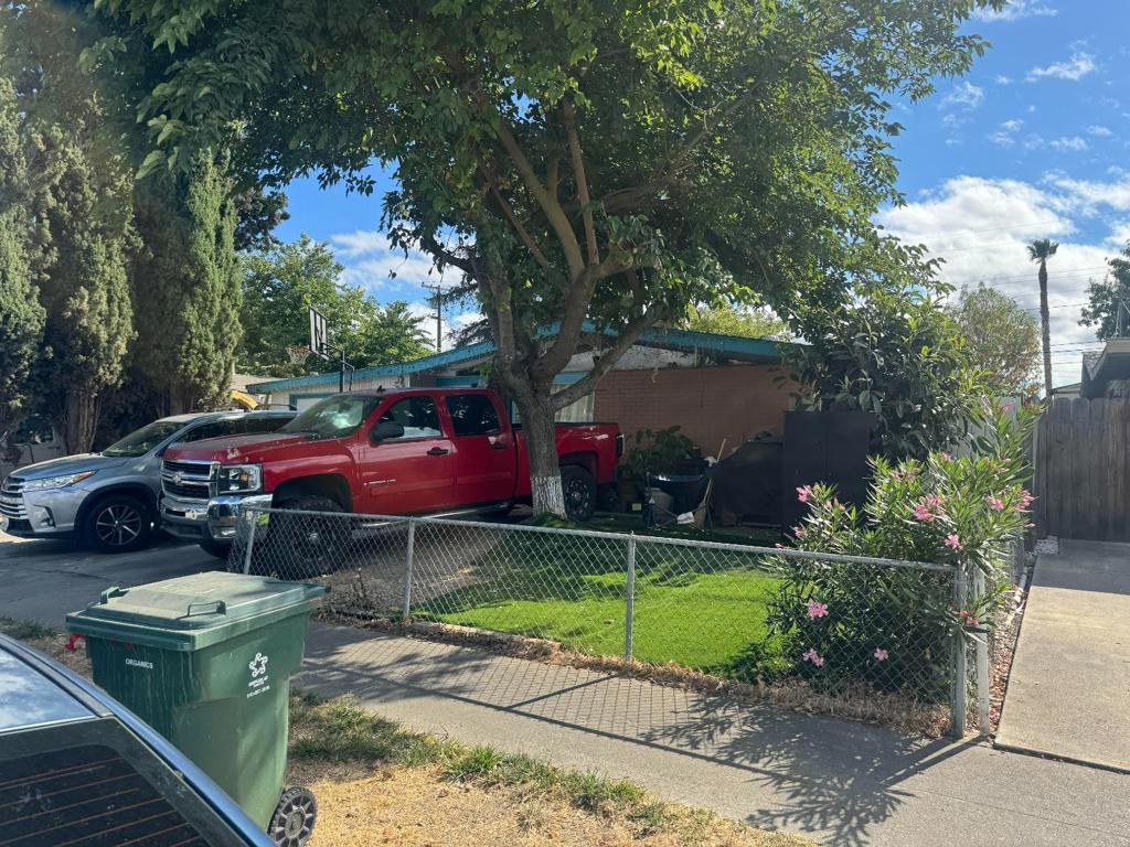 1483 Florida Avenue Property Photo 1