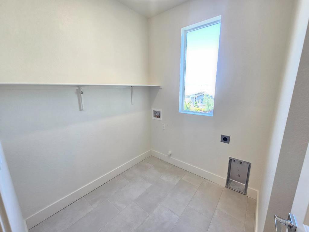 2130 Brighton Drive Property Photo 11