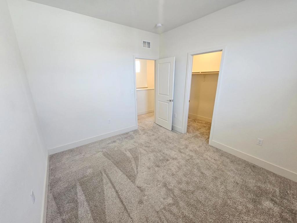 2130 Brighton Drive Property Photo 12