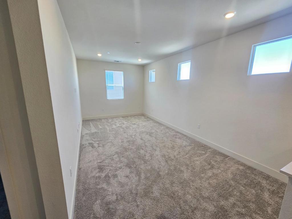 2130 Brighton Drive Property Photo 16