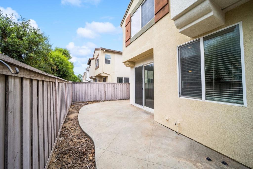 25265 Windy Cove Street 1 Property Photo 18