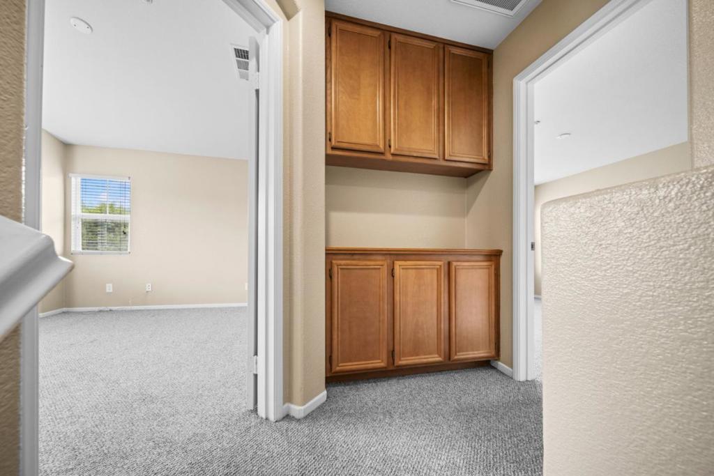 25265 Windy Cove Street 1 Property Photo 20