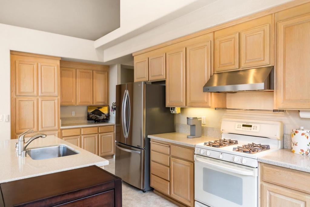 17755 Riverbend Road Property Photo 16
