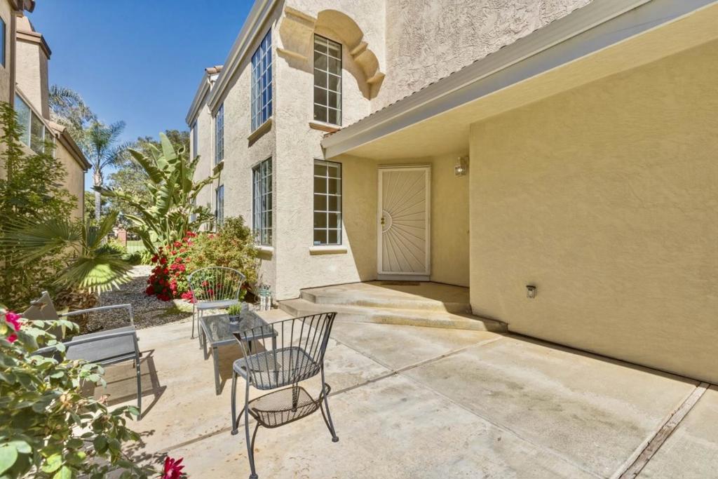 2595 Cherry Hills Drive Property Photo 49
