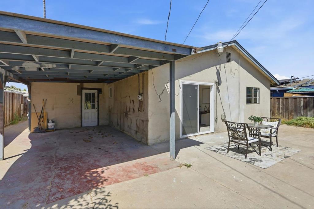2624 Othello Avenue Property Photo 26