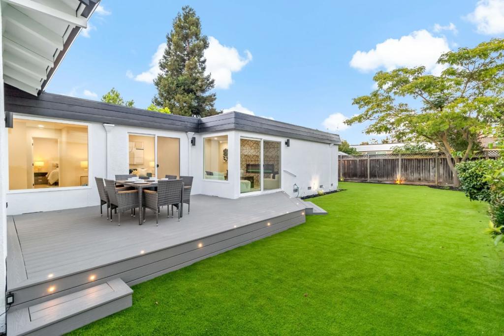 244 Darryl Drive Property Photo 31