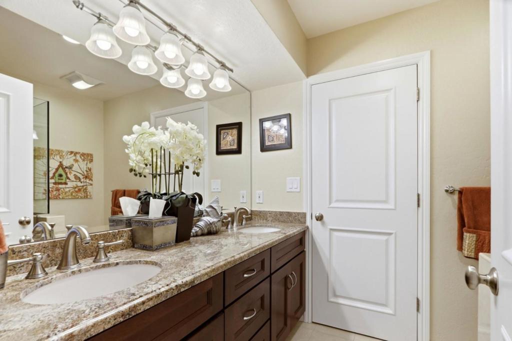 20234 Edinburgh Drive Property Photo 16