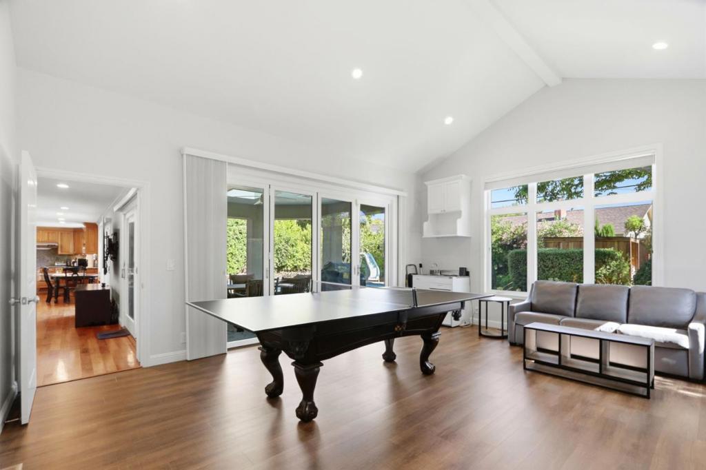 20234 Edinburgh Drive Property Photo 19