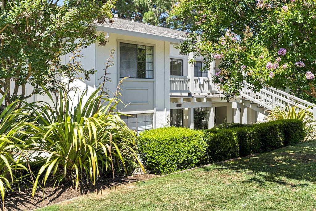 5347 Cribari Dell Property Photo 32