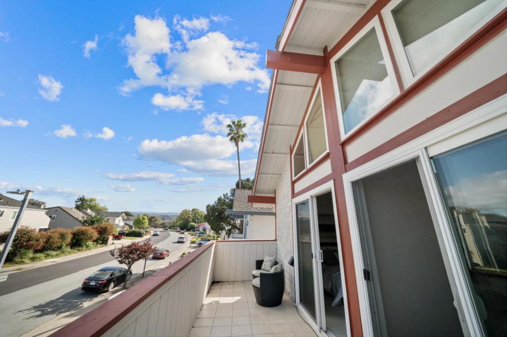 60 Beach Park Boulevard Property Photo 37