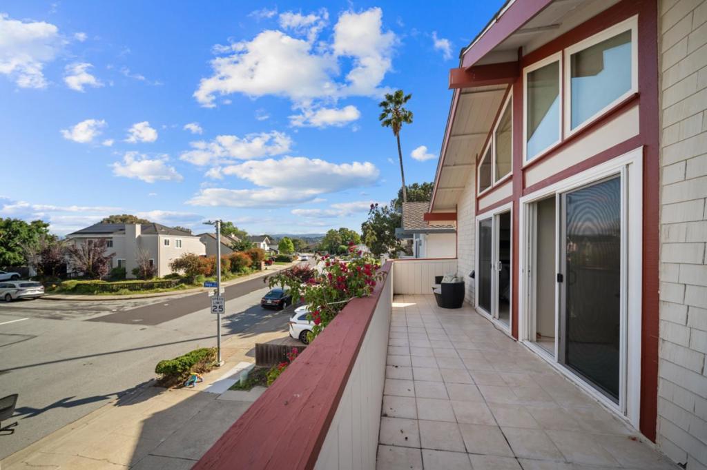 60 Beach Park Boulevard Property Photo 38