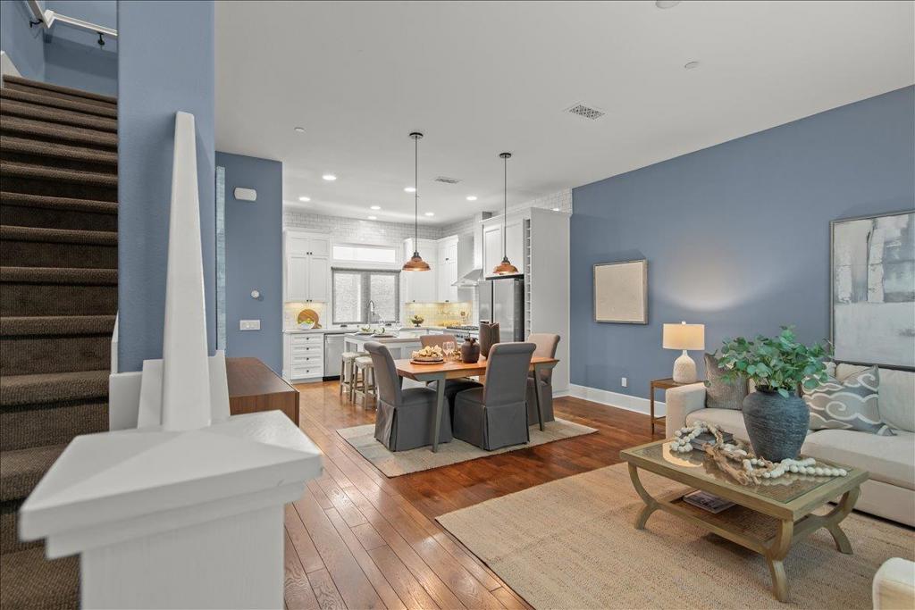 608 Allerton Loop Property Photo 11
