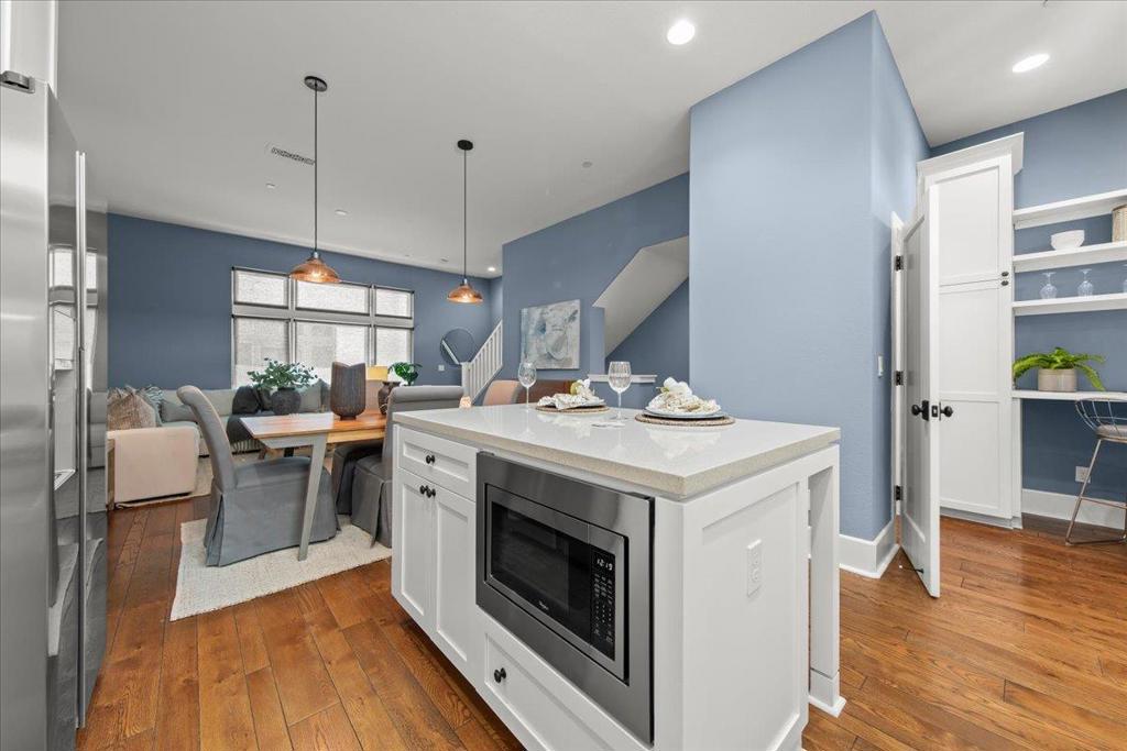 608 Allerton Loop Property Photo 18