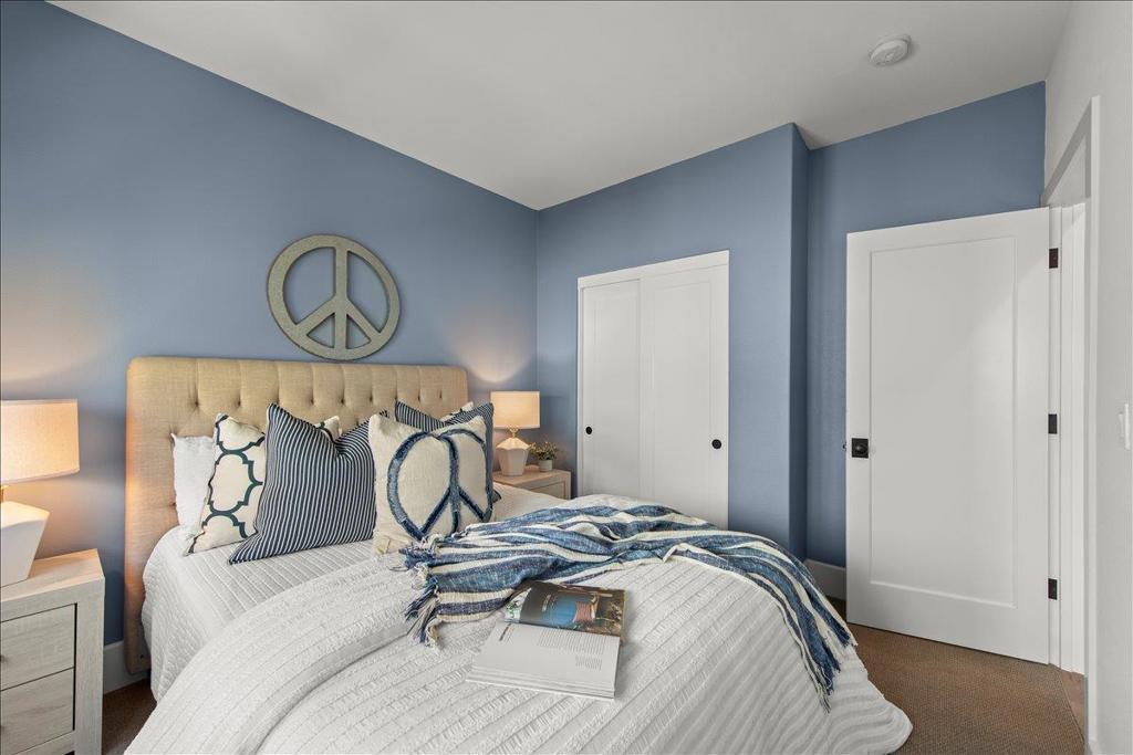 608 Allerton Loop Property Photo 25
