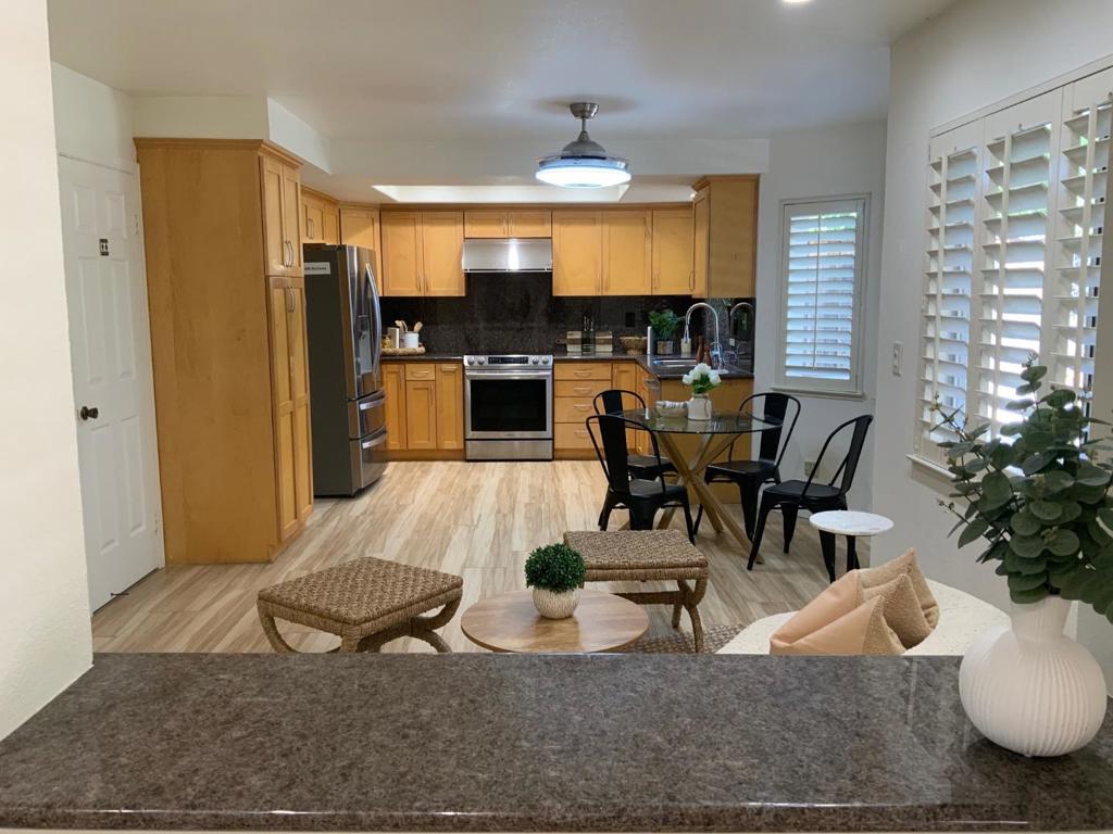 3374 Brook Leaf Court Property Photo 12
