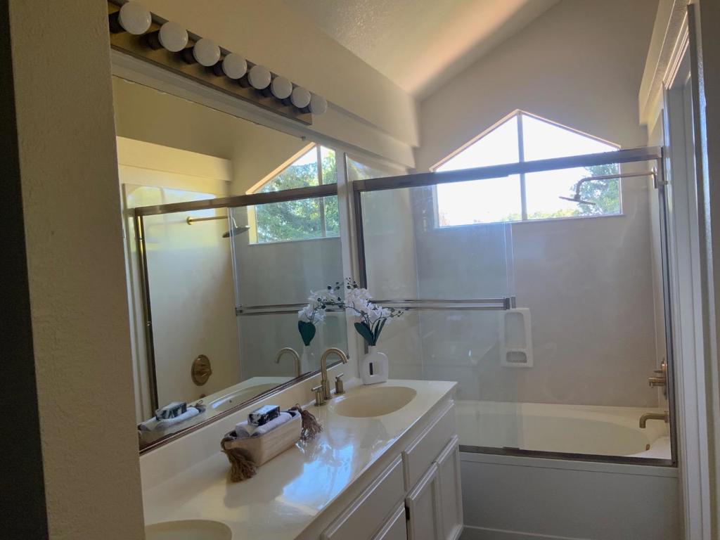 3374 Brook Leaf Court Property Photo 27