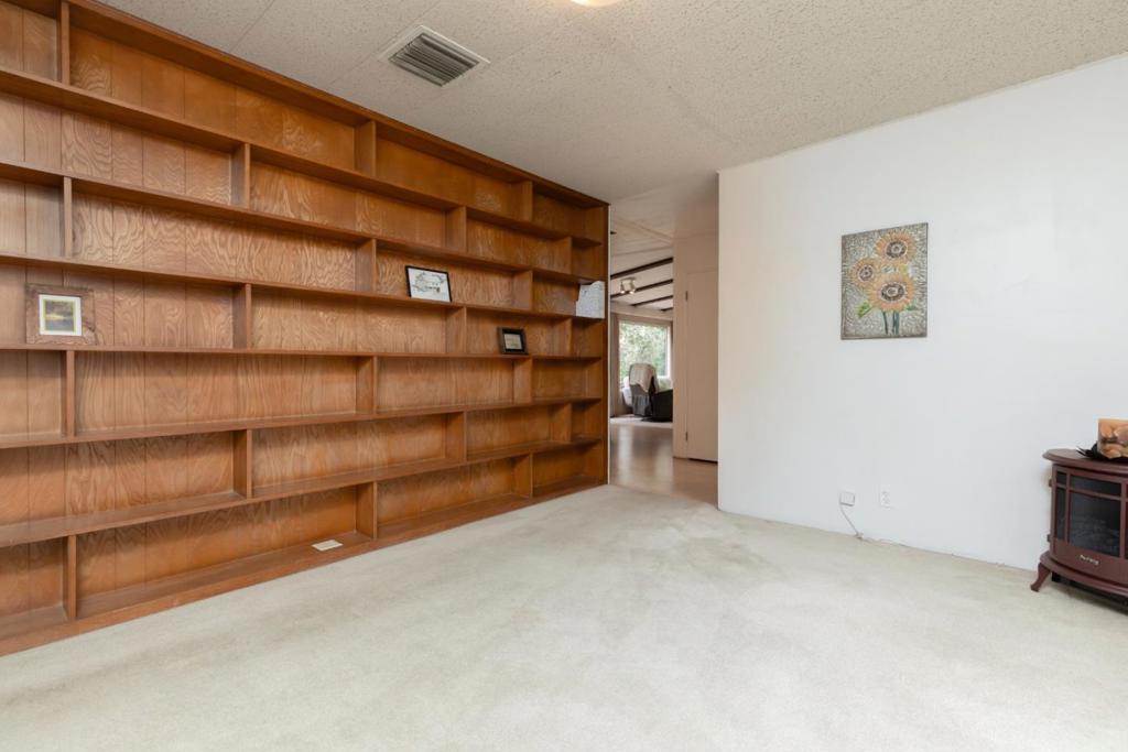 552 Bean Creek Road 17 Property Photo 11