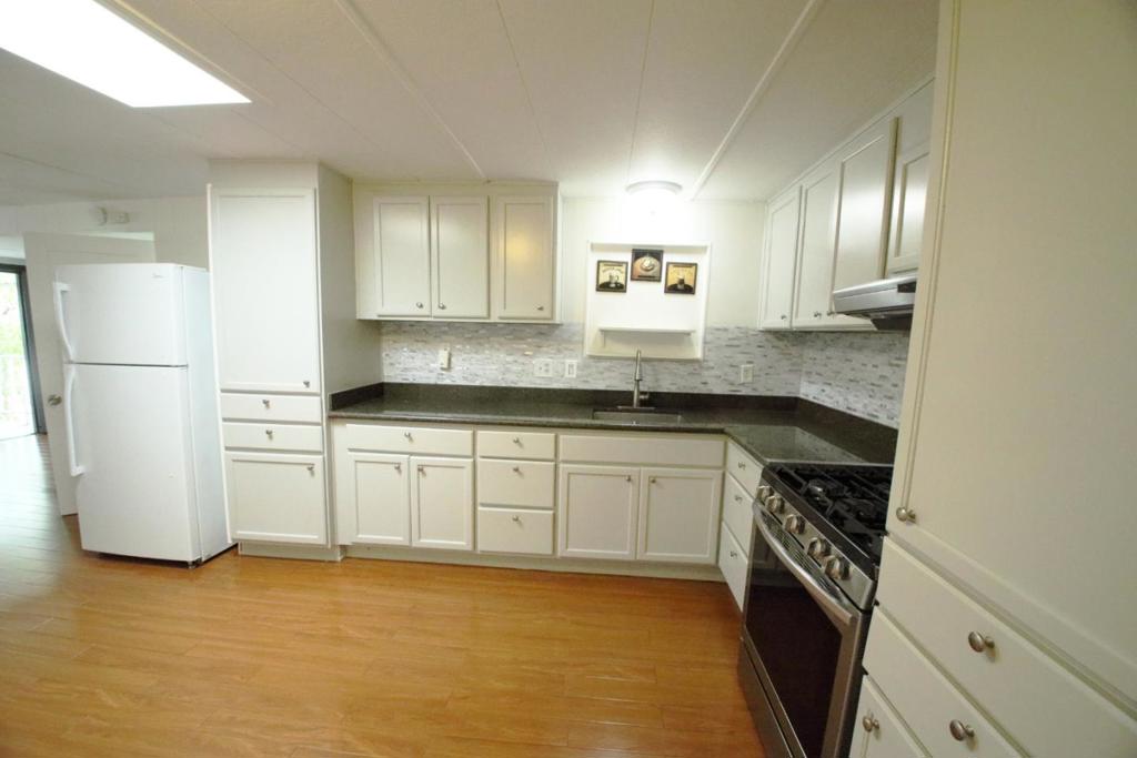 60 Wilson Way 31 Property Photo 8