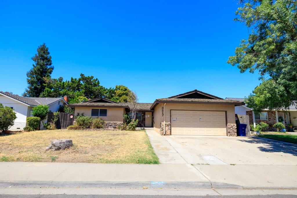 3217 Napier Drive Property Photo 1