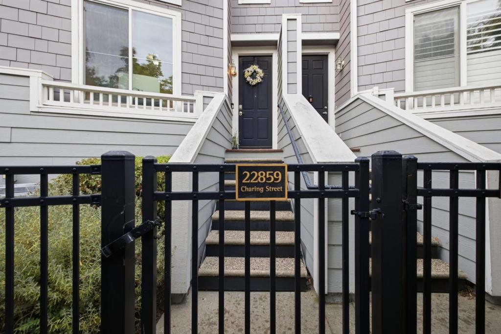 22859 Charing Street Property Photo 29