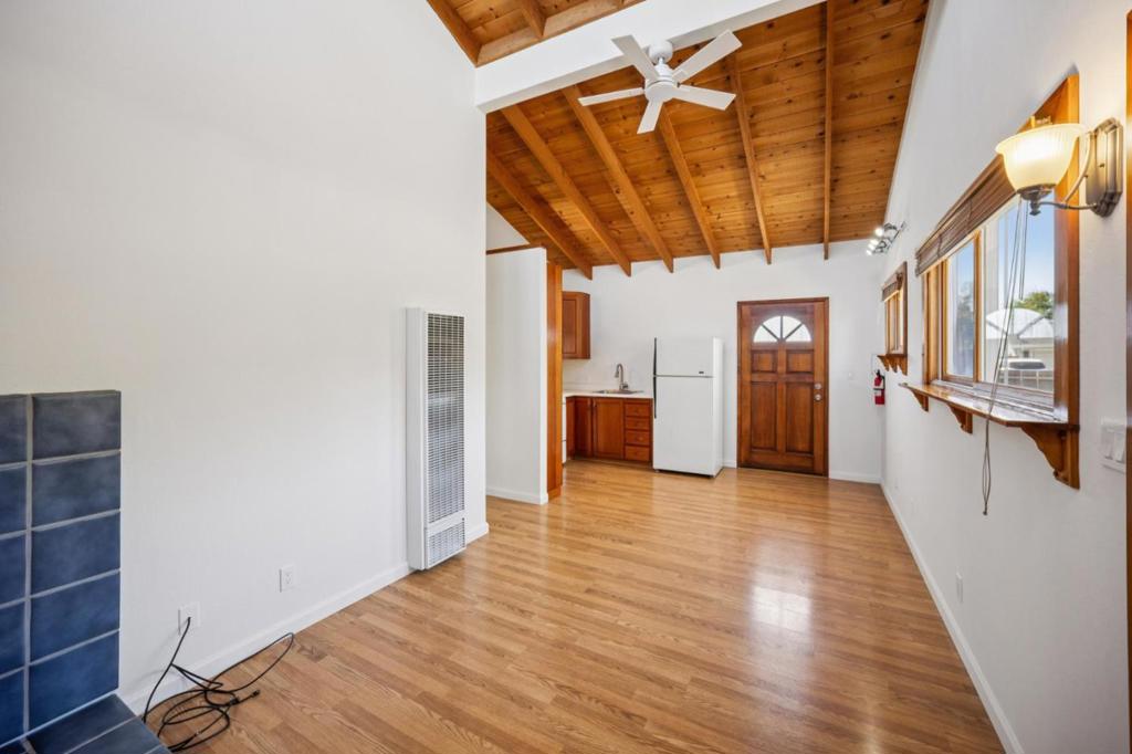 17th Avenue Property Photo 52