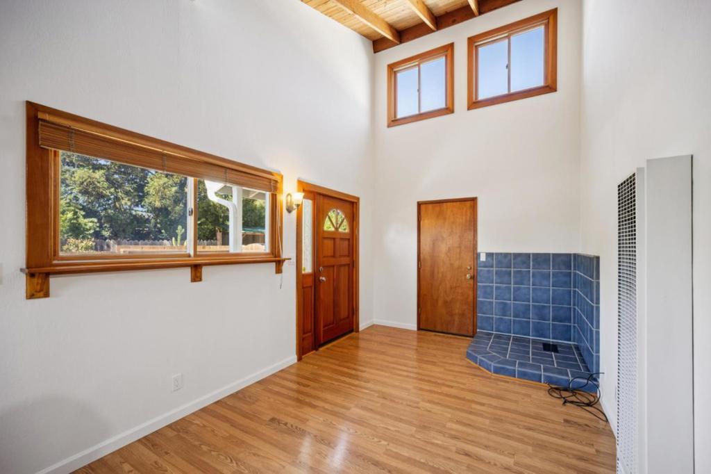 17th Avenue Property Photo 54