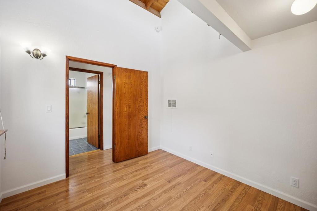 17th Avenue Property Photo 61