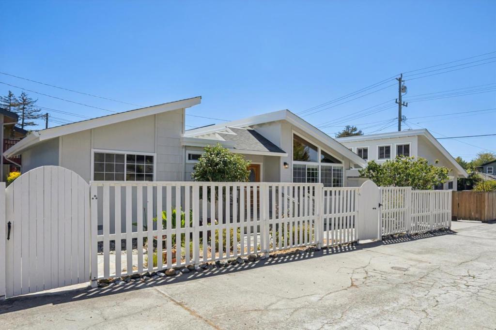 17th Avenue Property Photo 68