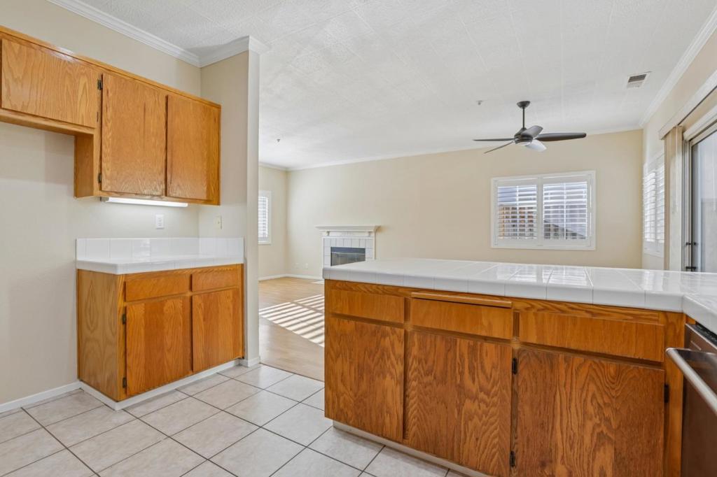 1065 Las Padres Terrace Property Photo 10